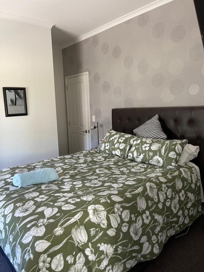 Cromwell Getaway Motel Luaran gambar