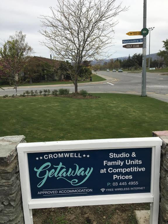 Cromwell Getaway Motel Luaran gambar