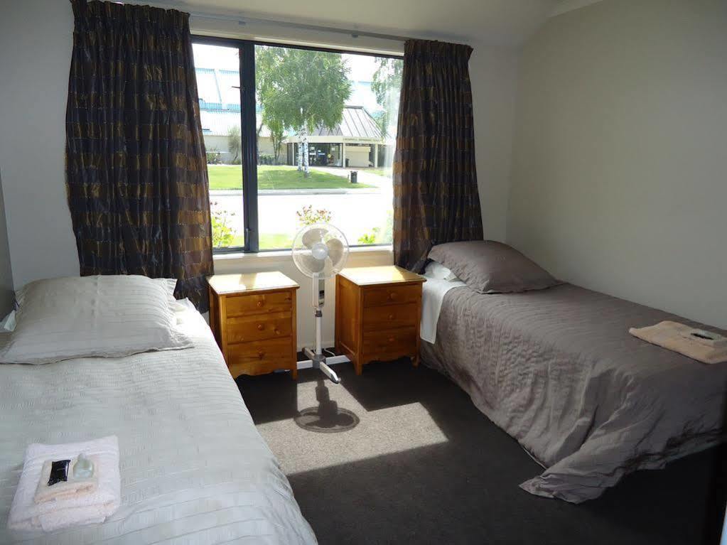 Cromwell Getaway Motel Luaran gambar